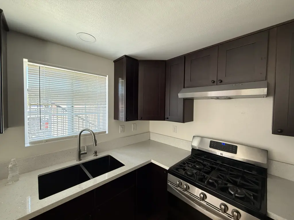 2 Bedroom 1 Bathroom for rent