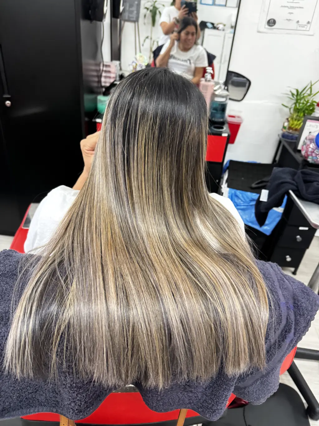 Barbershop&BeautySalon