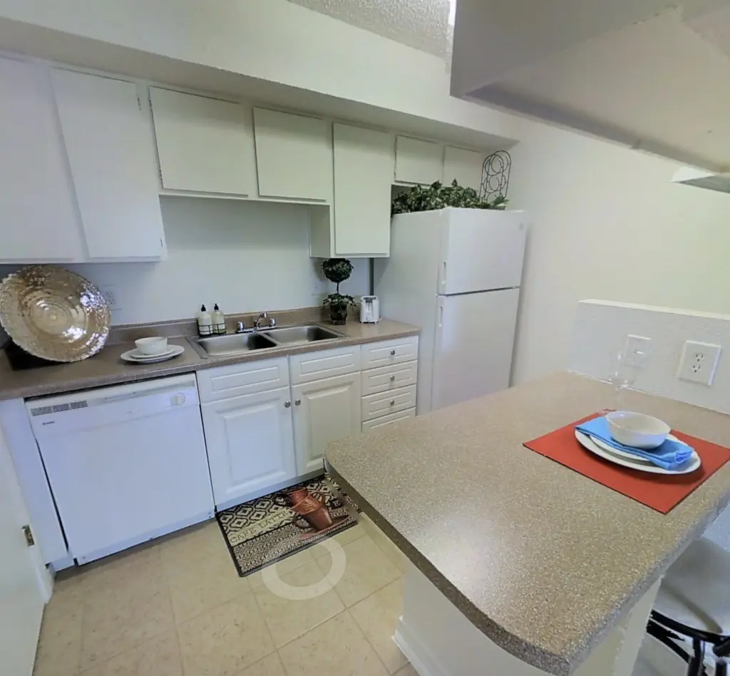 1bedroom 1 Bath room available for least
