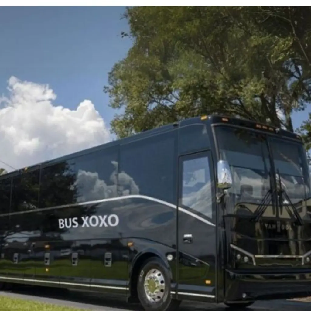 Affordable Charter Bus Miami | Best Group Rates