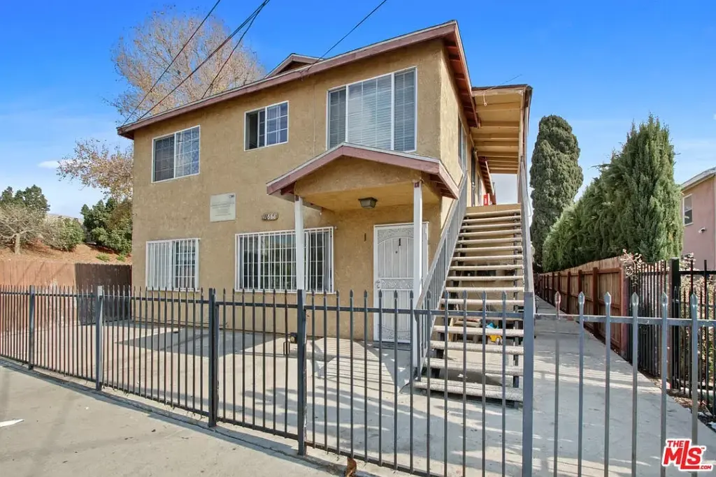 Apartamento de 3 dormitorios en alquiler