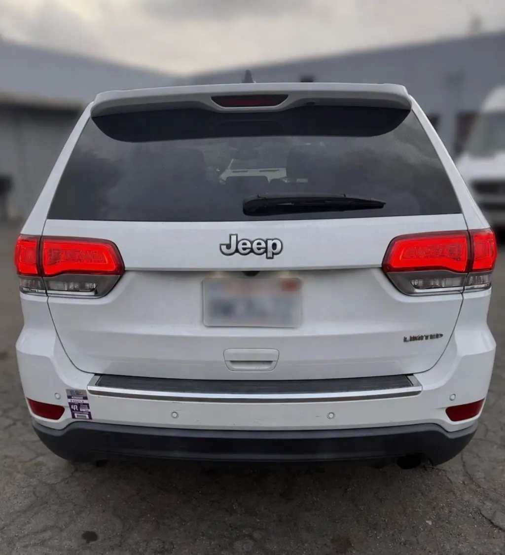 TITULO LIMPIO JEEP GRAND CHEROKEE PAGOS DEALER FINANCIAR AUTOMATICO SUV EN VENTA