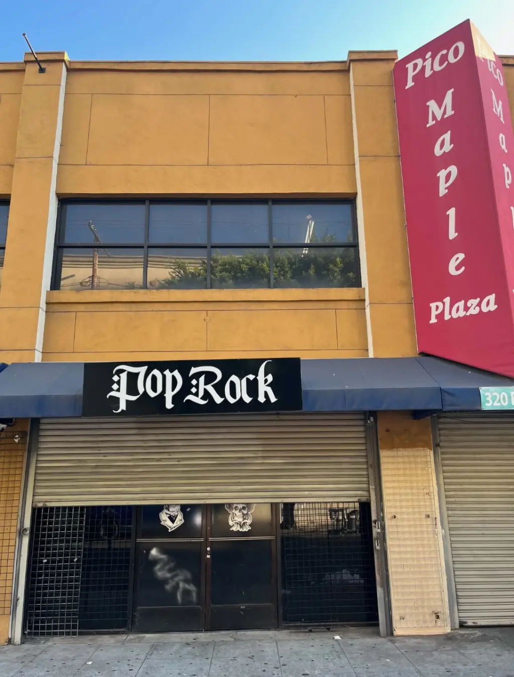 Store for rent