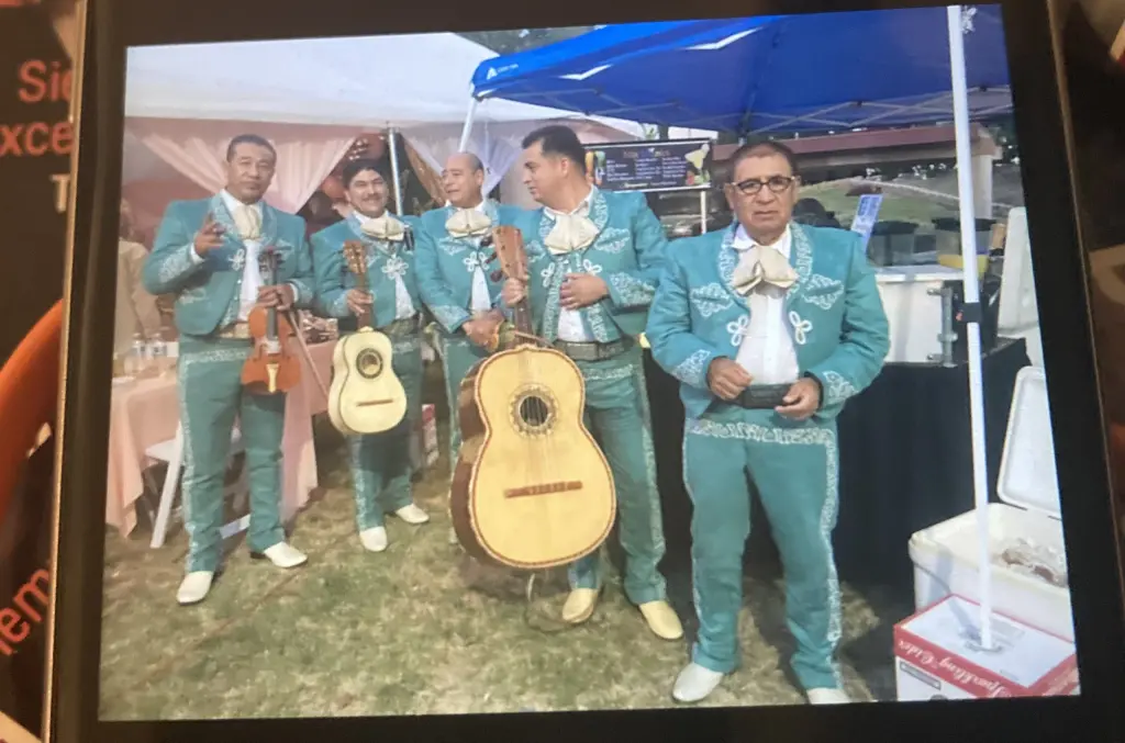 🎺🎺MARIACHI LOS POTRILLOS 🎻🎻