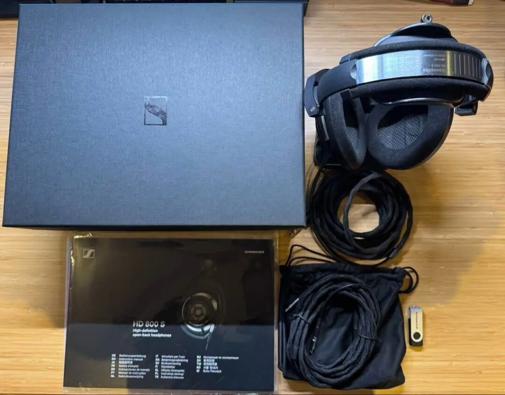 Sennheiser HD800S HD 800 S Studio Professional Over-Ear Headphones W/ Box