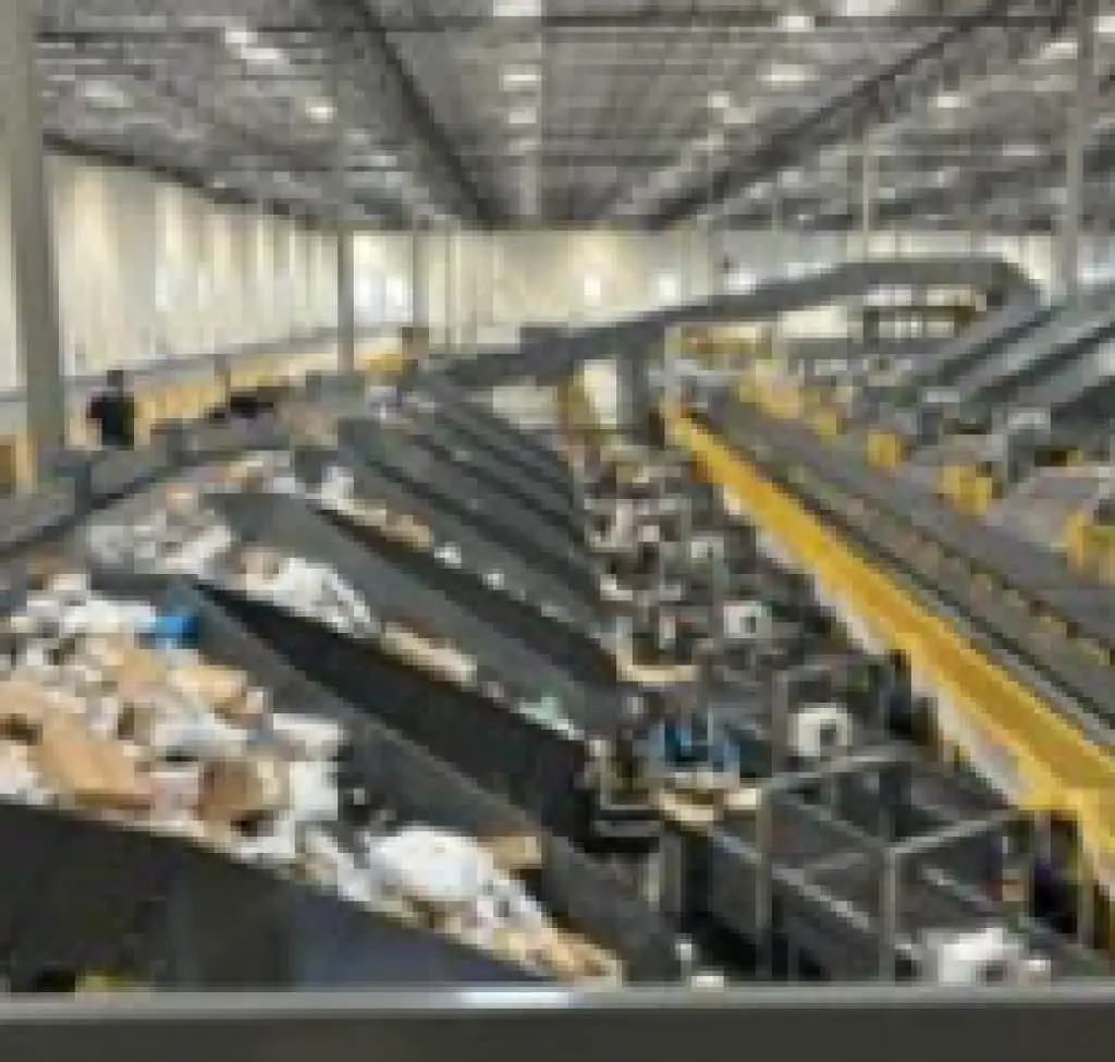 Trabajo en bodega ! Contrato Immediato No Experiencia Requiere