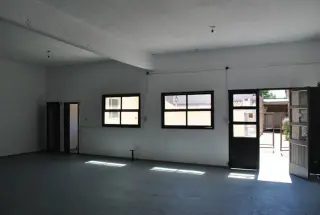 Vendo Dueño Direc. OLIVOS-V LÓPEZ LOCAL Com CON VIVIENDA 3 amb VENTA EN BLOCK
