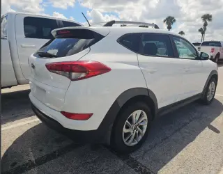 🚘 Tucson 2017/ 🧾 TÍTULO LIMPIO) 💲4.900 CASH