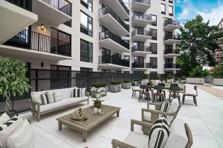 APARTAMENTO DE LUJO EN FRESH MEADOWS CON BALCÓN + ROOFTOP + GYM