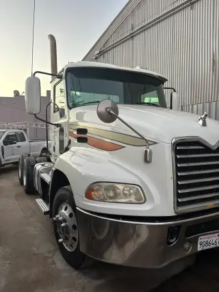 2018 MACK CXU613 MP8 mDRIVE