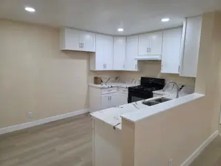 Apartment for Rent - 2BR Unit with Updated Kitchen & Private Patio