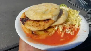 Pupusas ilimitadas de Maiz o Arroz