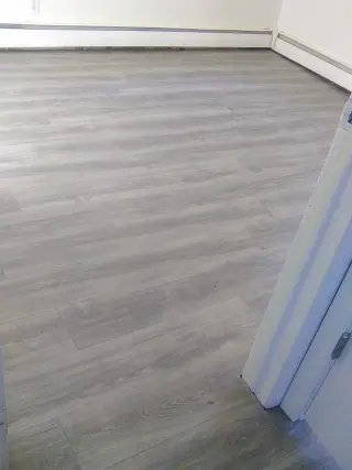4 bedroom apartment for rent available now
