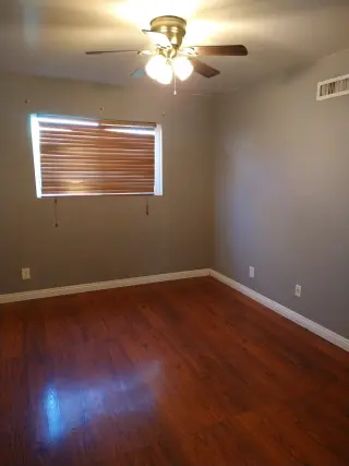 Room for rent in Chino