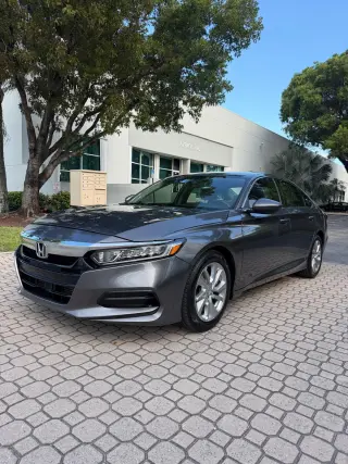 🔥 GRAN OPORTUNIDAD. Te lo llevas con 💲1.000 de Inicial .Honda Accord LX 2018