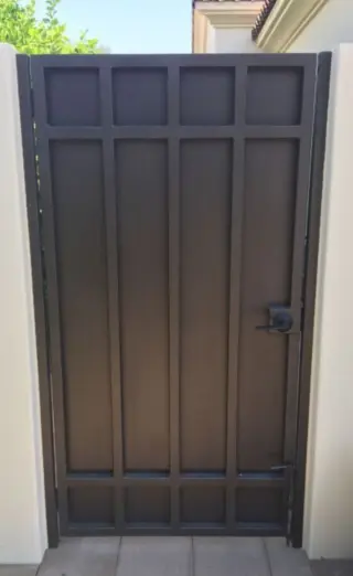 Valla Decorativa Moderna en Venta