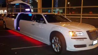 Limusina de Lujo para Eventos y Fiestas