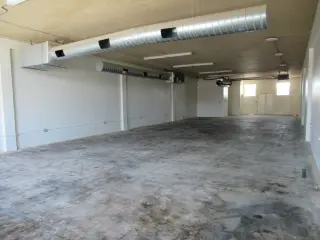 Edificio Comercial -El dueño puede llevar el financiamiento - Precio de $629,000