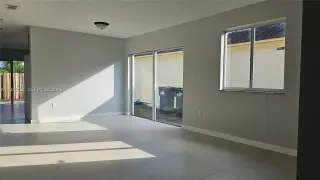 Lovely Home ...Miami FL