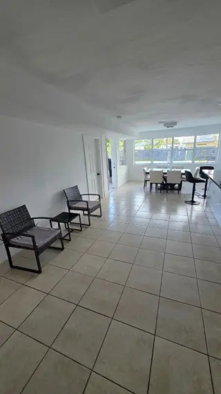 Habitación en Renta con Baño Privado en Hialeah