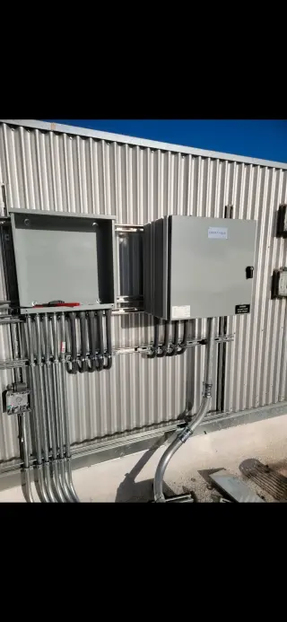 Ofresco mis servicios como electricista