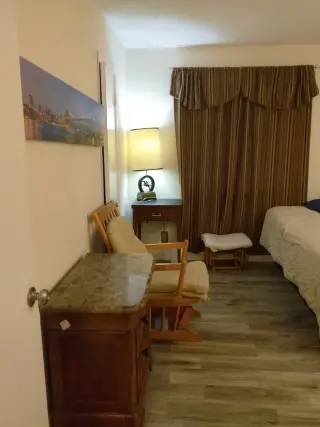 Rento habitación amoblada en Orlando