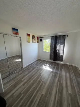 Cuarto  Moderno en Renta