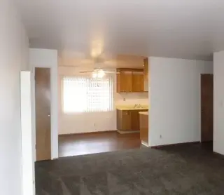Vivienda cómoda con servicios incluidos ALHAMBRA CA