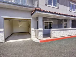 TOWNHOUSE FOR RENT