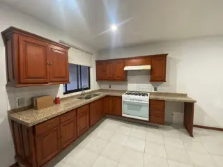 SE RENTA CASA EN CONDOMINIO VIRREYES