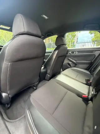 ✨ Oportunidad imperdible/ 🚘 Honda Civic Sport HB 2023/ 🛣️ Millas 17.748