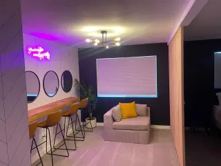Marias Sparkling Home