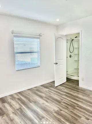 2 habitaciones y  2 baño,