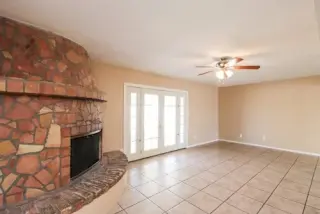 Remarkable Spacious Unit