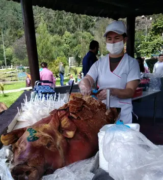 Lechona Tolimense a domicilio Bogotá