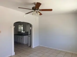 CASA DE RENTA- YA DISPONIBLE!