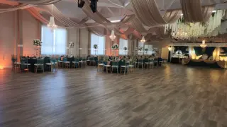 Elegante Salón de Eventos para Bodas y Celebraciones