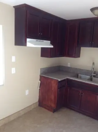 Apartamento  Colton Ca  2 cuartos 1 Bano