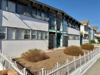 Glendale: 1 recámara y estacionamiento | $1,900/mes
