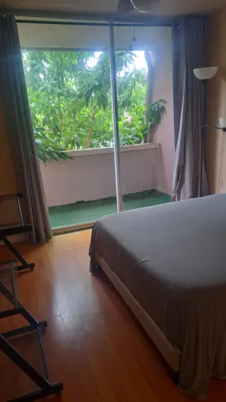Rento habitación amplia