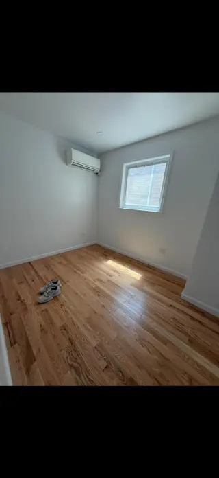 Hermoso Apartamento de 3 Habitaciones en Fresh Meadows