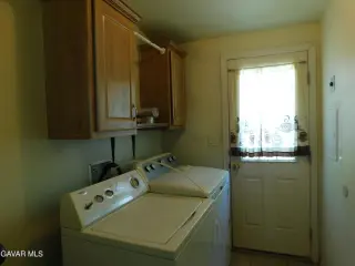 CASA EN ALQUILER — CALIFORNIA CITY, CA