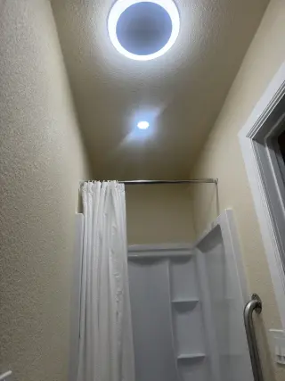 Room for rent private entrance with private bathroom