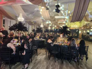 Configuración Elegante para Fiestas Especiales