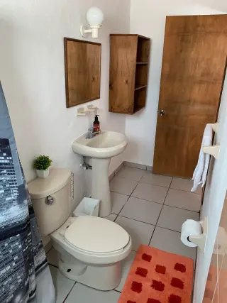 Rento Habitación amueblada todos los servicios