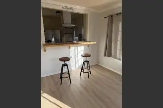 2 baths has been recently remodeled