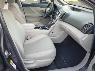 2012 TOYOTA VENZA LE