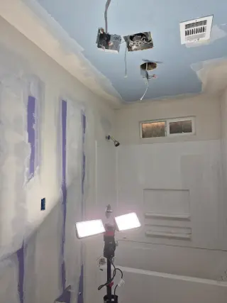 Ofresco servicio de remodelacion y mantenimiento de casa