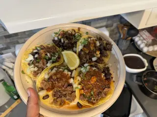 Deliciosos Tacos de Carne