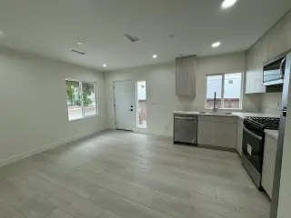 South Gate, CA charming 1-bedroom, 1-bath